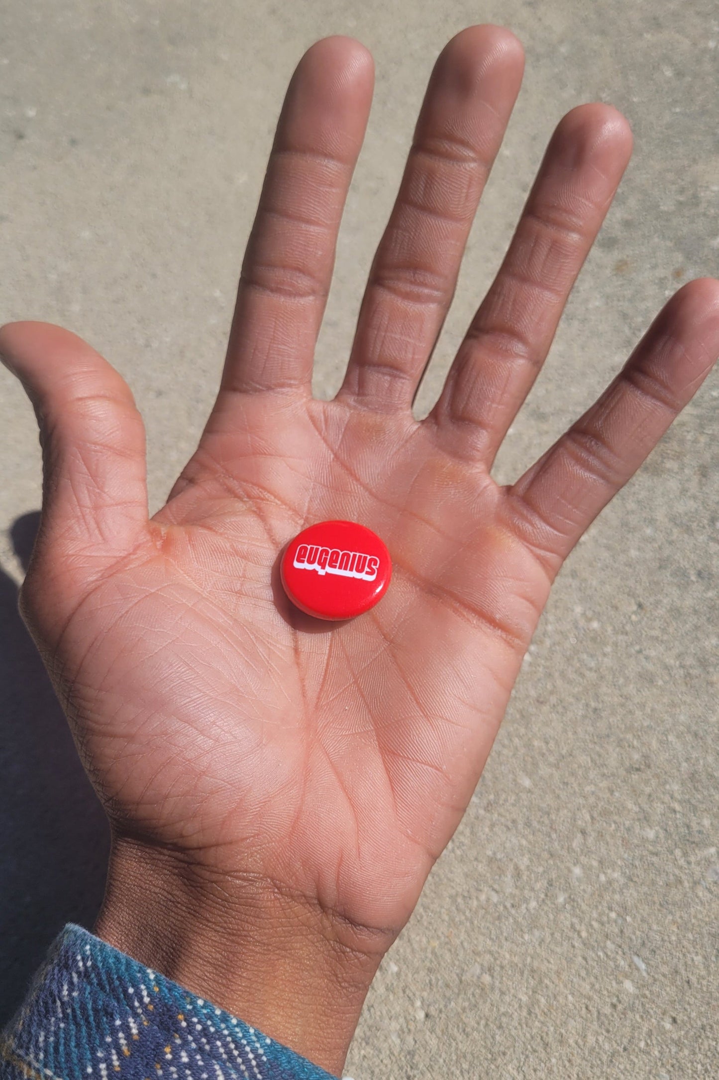 EUGENIUS Button